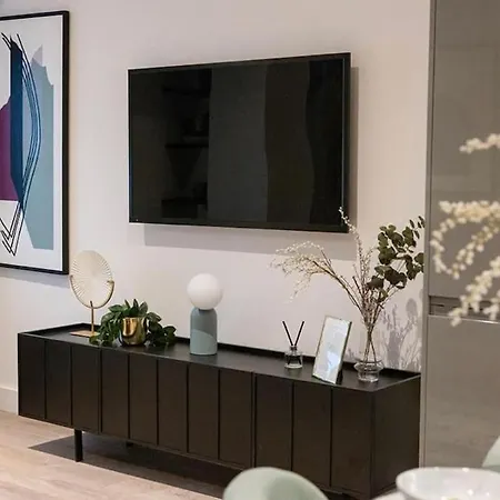 Luxury Modern, One Bedroom Flat Solihull Buitenkant foto